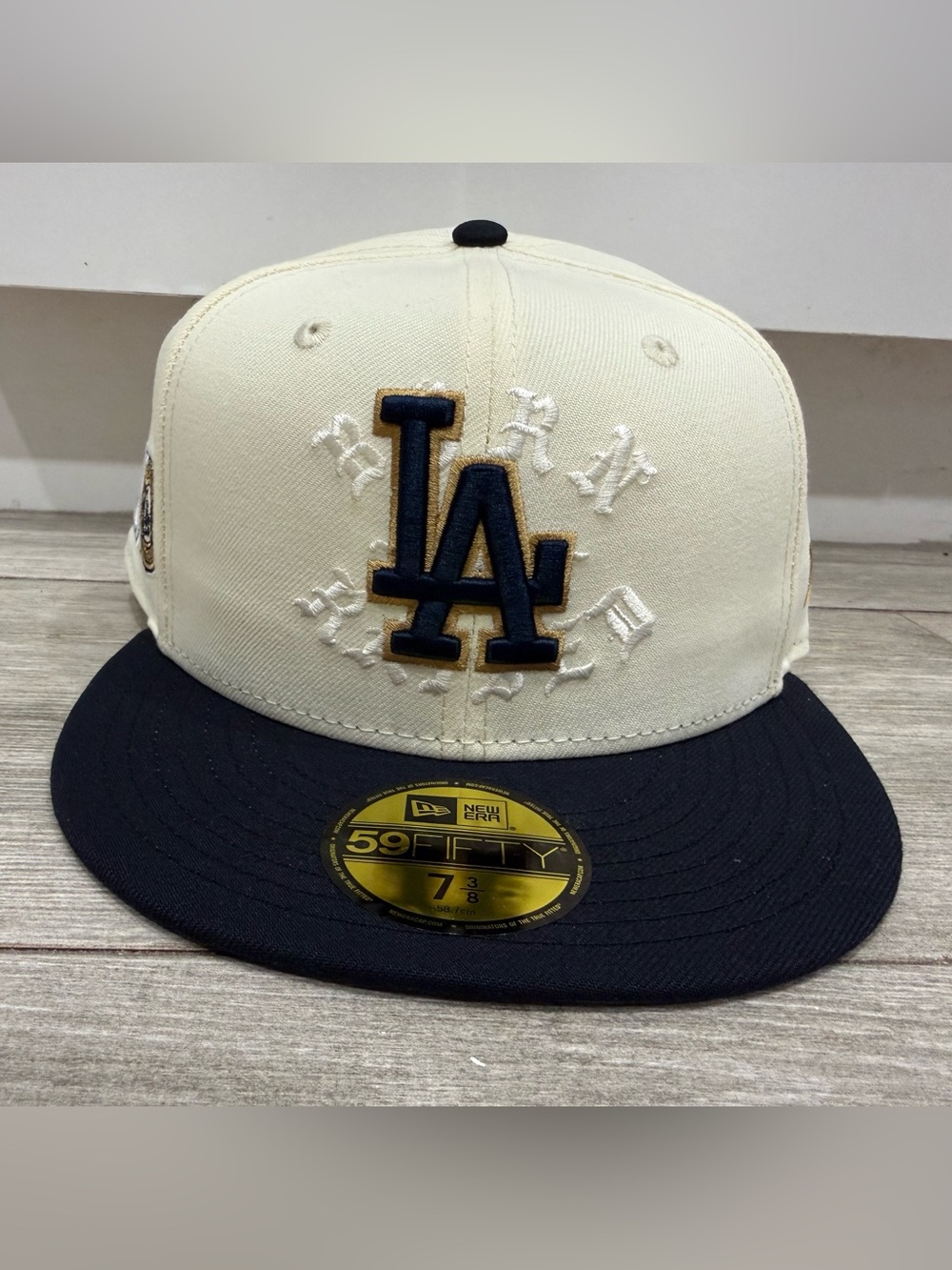 LA Los Angeles Dodgers New Era BORN X RAISED 9X Champs Cream Navy Fitted 7 3/8